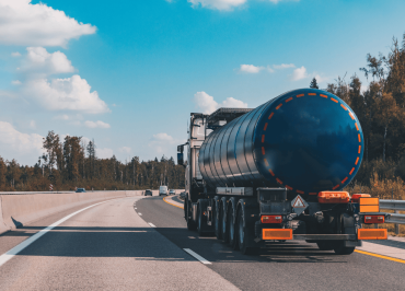 The Role of Tanker Trailers in Liquid and Gas Transportation